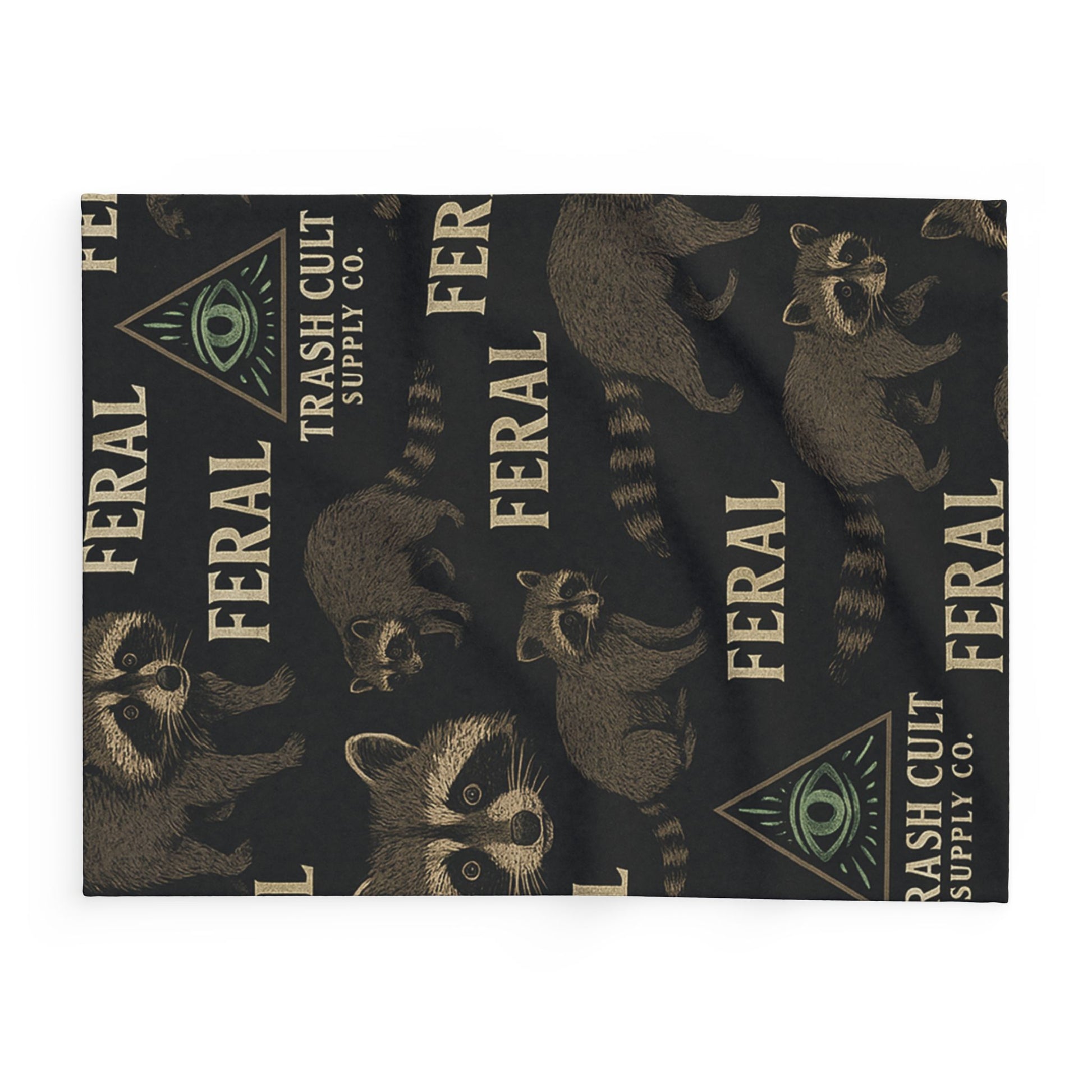 Feral Raccoon Arctic Fleece Blanket, Cozy Wildlife Blanket, Unique Gift for Animal Lovers, Soft Throw for Home Decor, Perfect for Camping