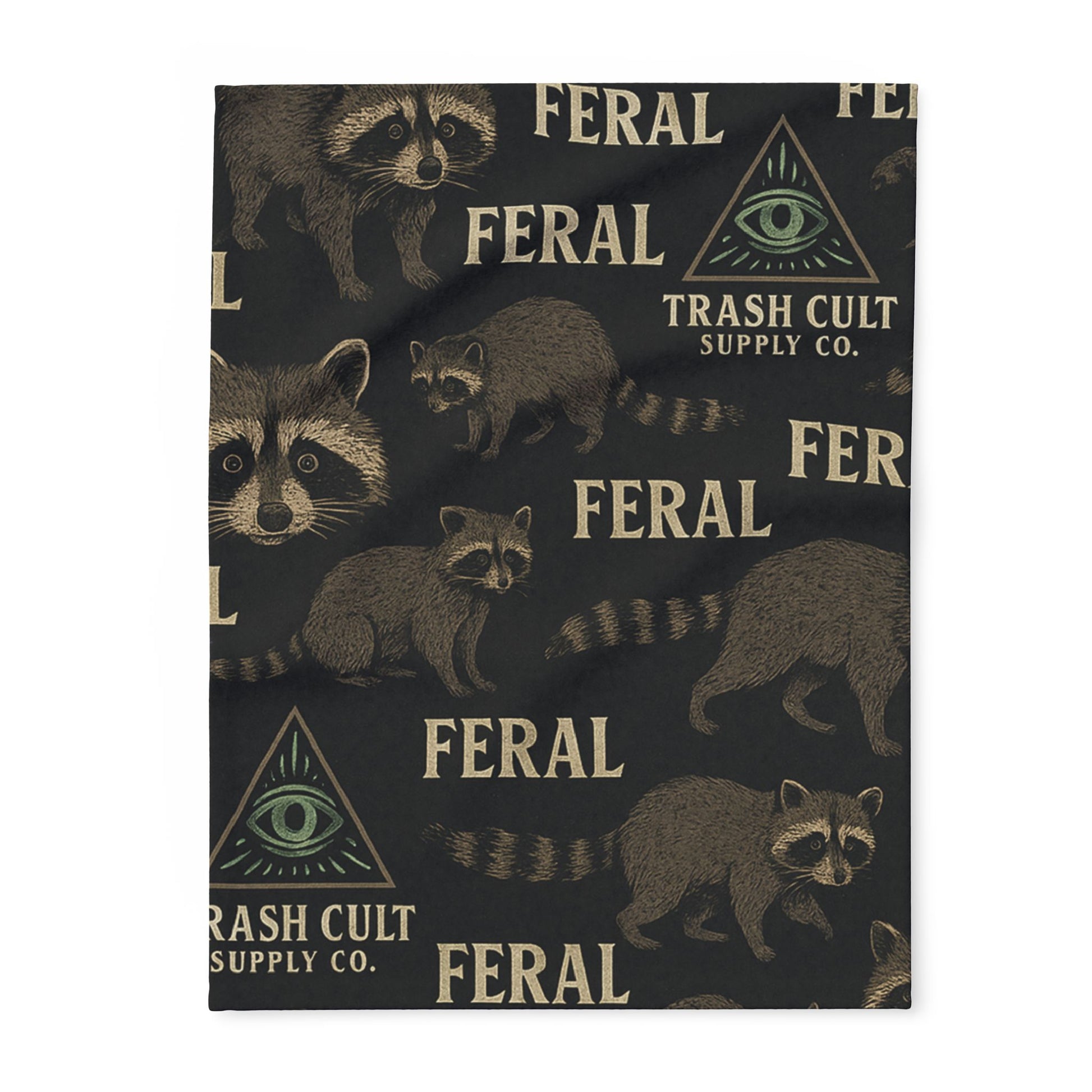 Feral Raccoon Arctic Fleece Blanket, Cozy Wildlife Blanket, Unique Gift for Animal Lovers, Soft Throw for Home Decor, Perfect for Camping
